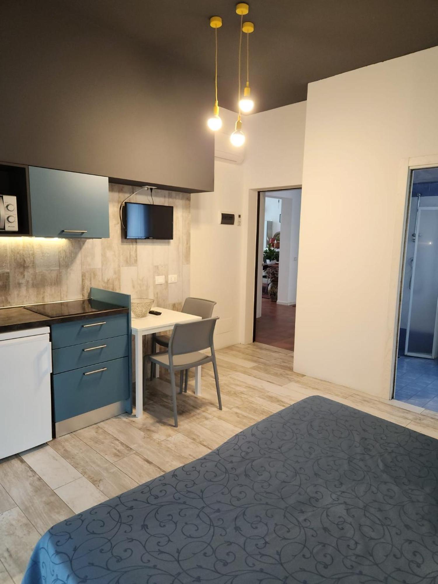 Studio,1592057224:JPEG